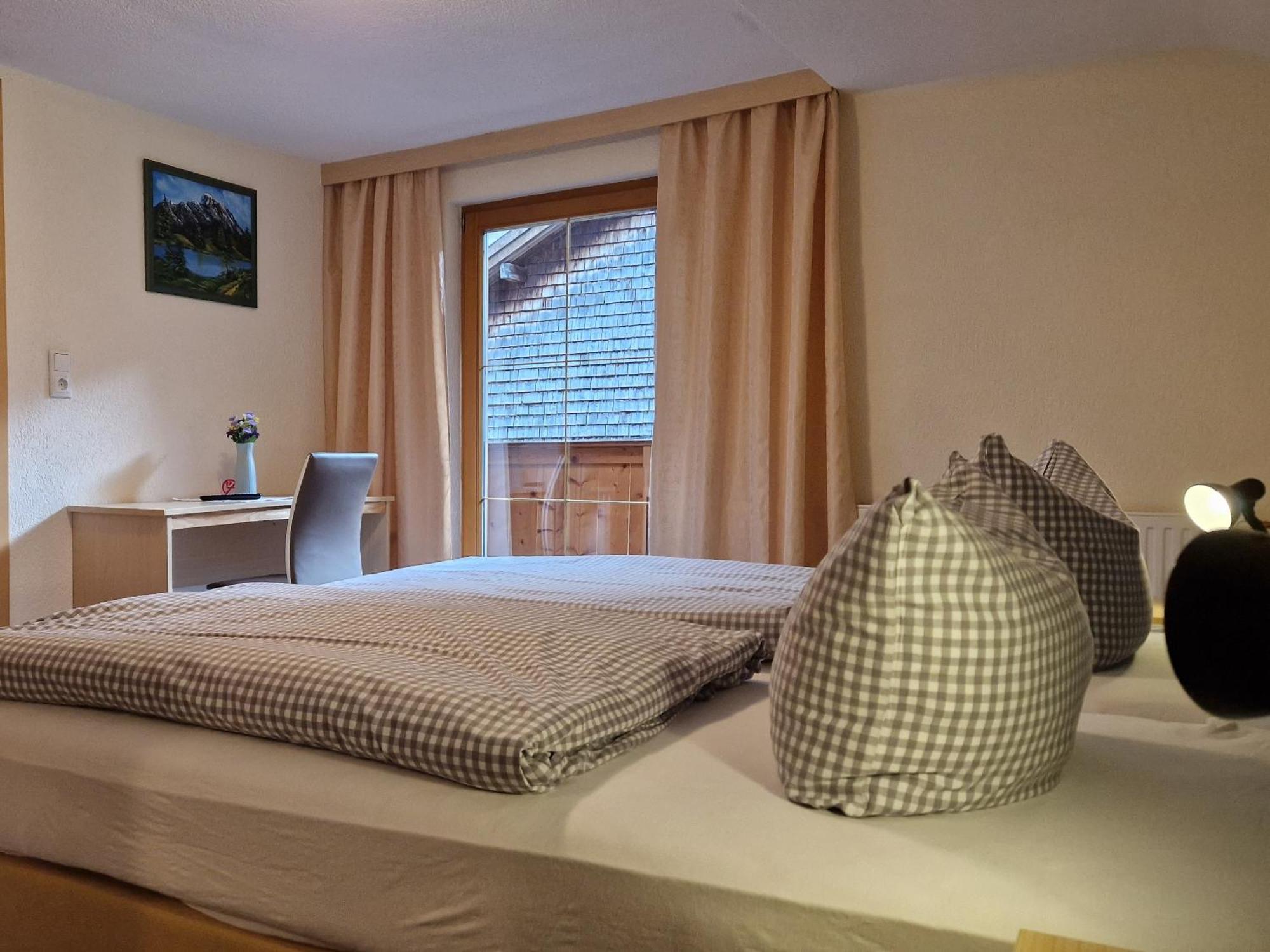 Pension Bergheim Tannheim Pokój zdjęcie