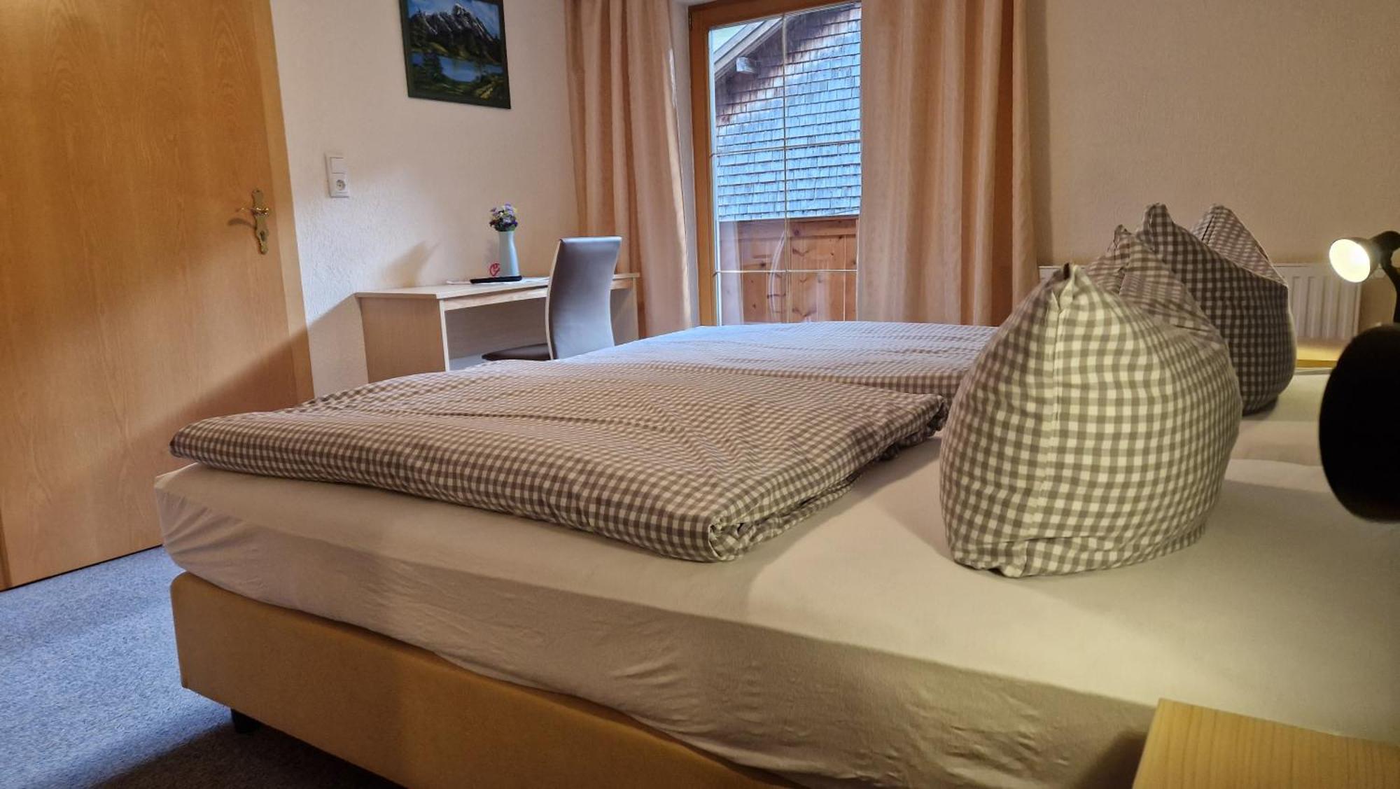Pension Bergheim Tannheim Pokój zdjęcie